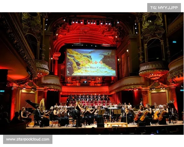 火焰玻璃艺术的魅力与技艺探秘:传统与现代的完美交融 火焰玻璃艺术的魅力与技艺探秘:传统与现代的完美交融